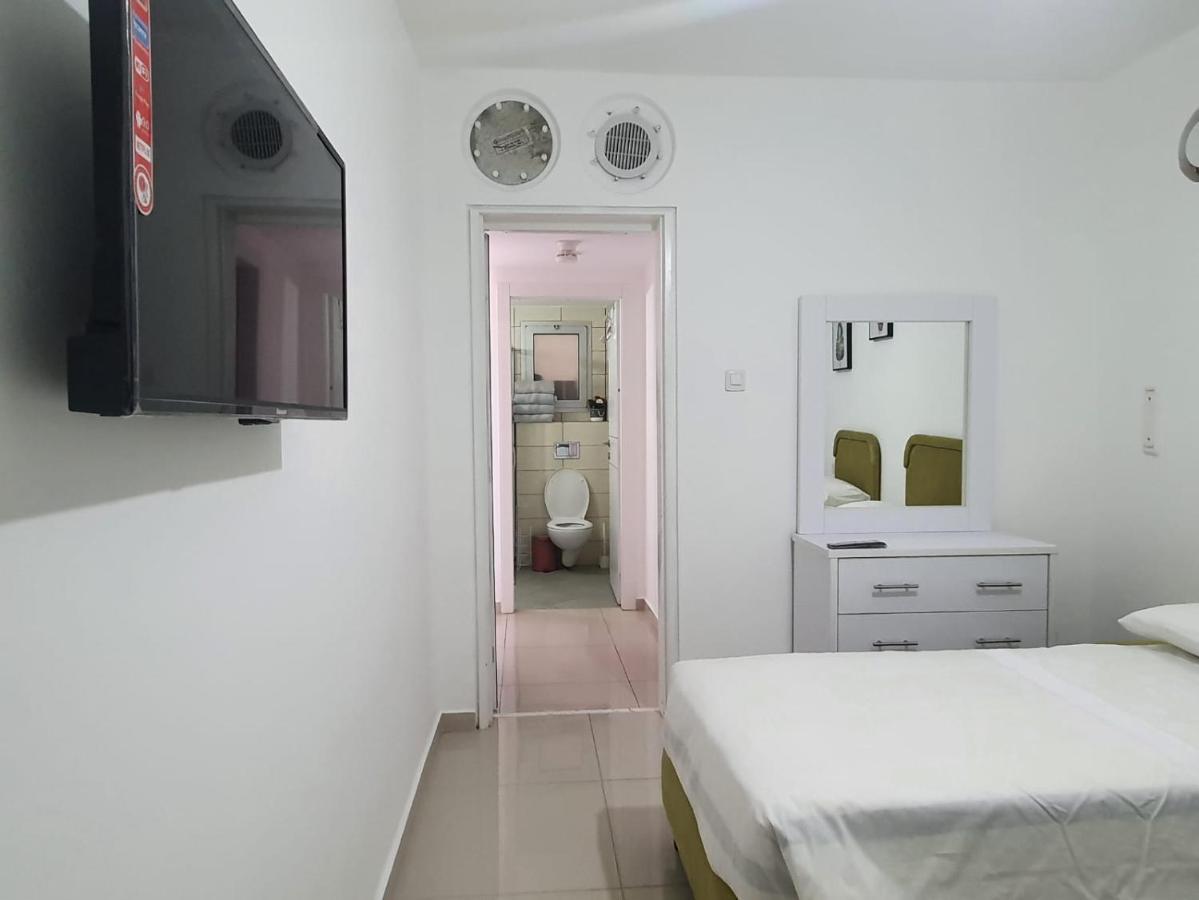 Appartement Viktoria à Eilat Extérieur photo