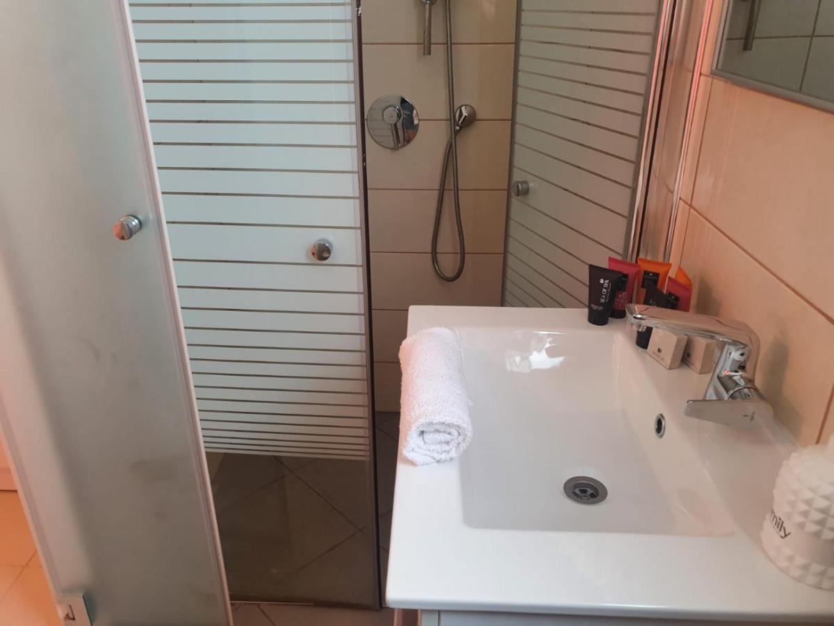 Appartement Viktoria à Eilat Extérieur photo