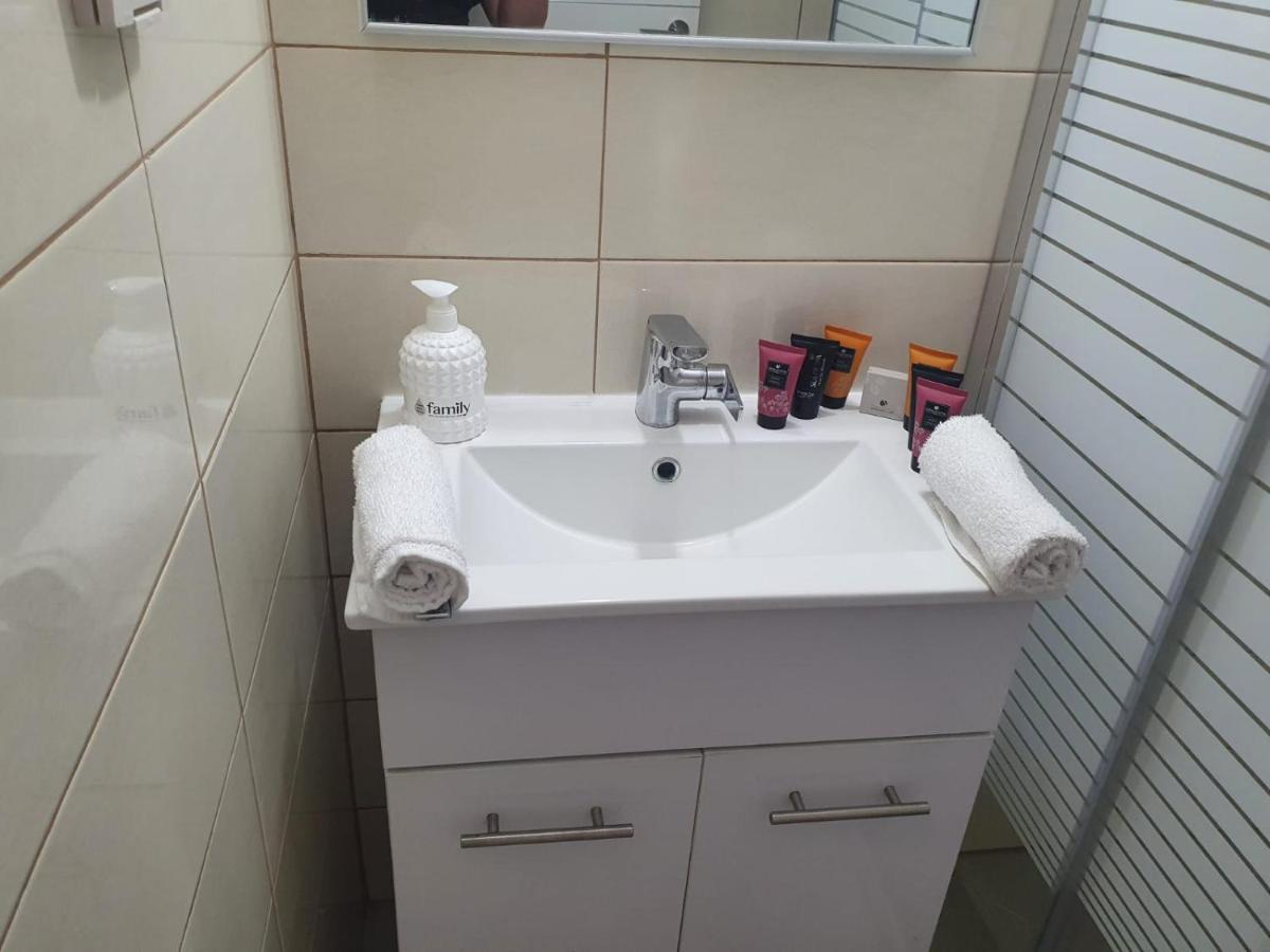 Appartement Viktoria à Eilat Extérieur photo